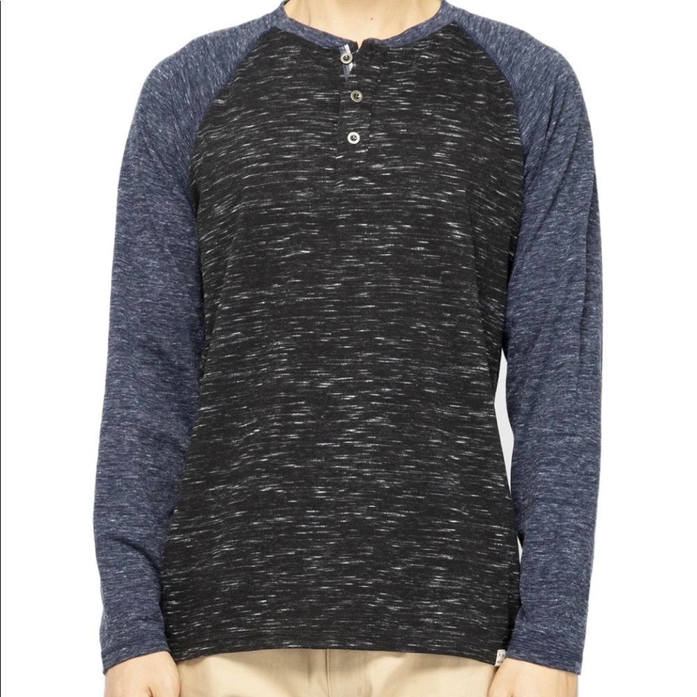 LONG SLEEVE TWO TONE HENLEY NECK SHIRT
